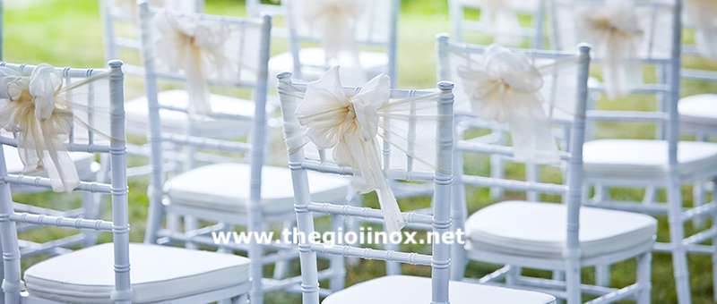 Ghế đám cưới chiavari màu trắng