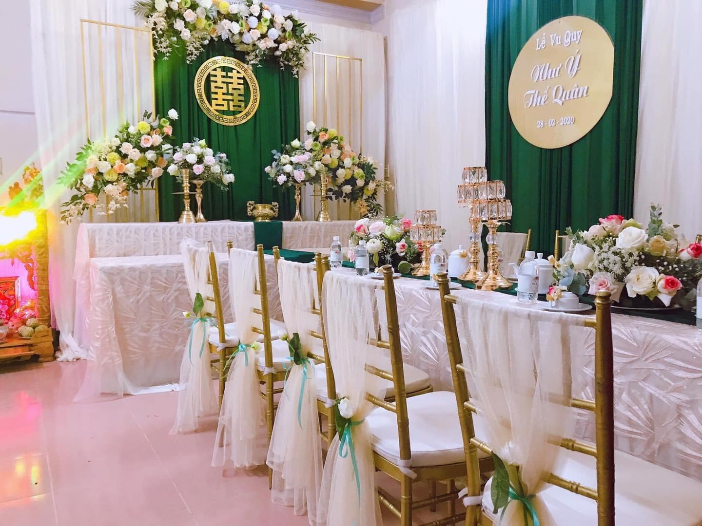 Ưu Điểm Của Ghế Chiavari Tiffany 4 Thanh - 7 Thanh