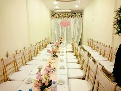 Địa chỉ bán ghế Chiavari chất lượng, giá cả phải chăng